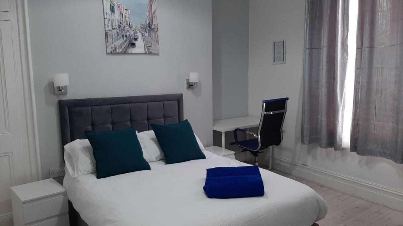 Regency Guesthouse מנצ'סטר מראה חיצוני תמונה