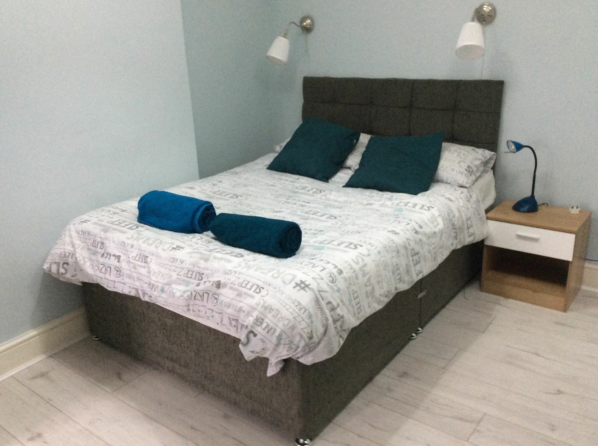 Regency Guesthouse מנצ'סטר מראה חיצוני תמונה