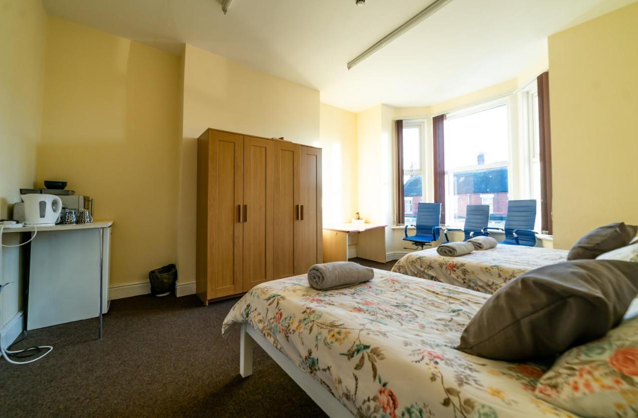 Regency Guesthouse מנצ'סטר מראה חיצוני תמונה