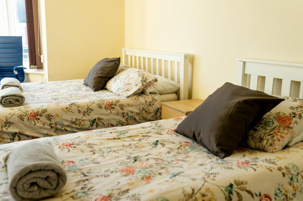 Regency Guesthouse מנצ'סטר מראה חיצוני תמונה